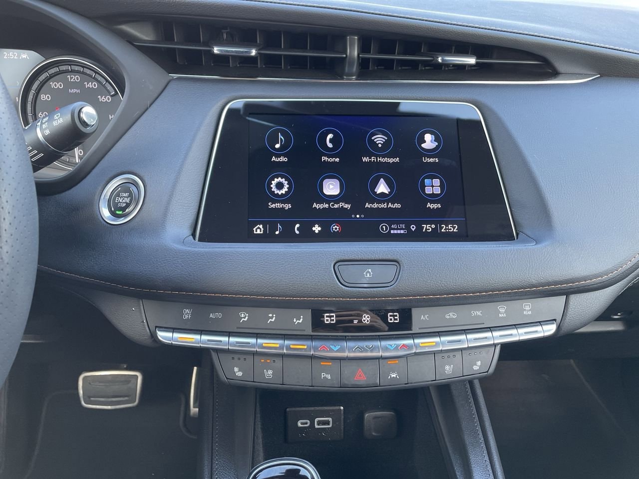 Thumbnail: 2023 Cadillac XT4 - 13