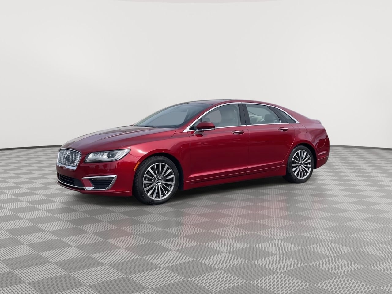 Thumbnail: 2018 Lincoln MKZ - 4