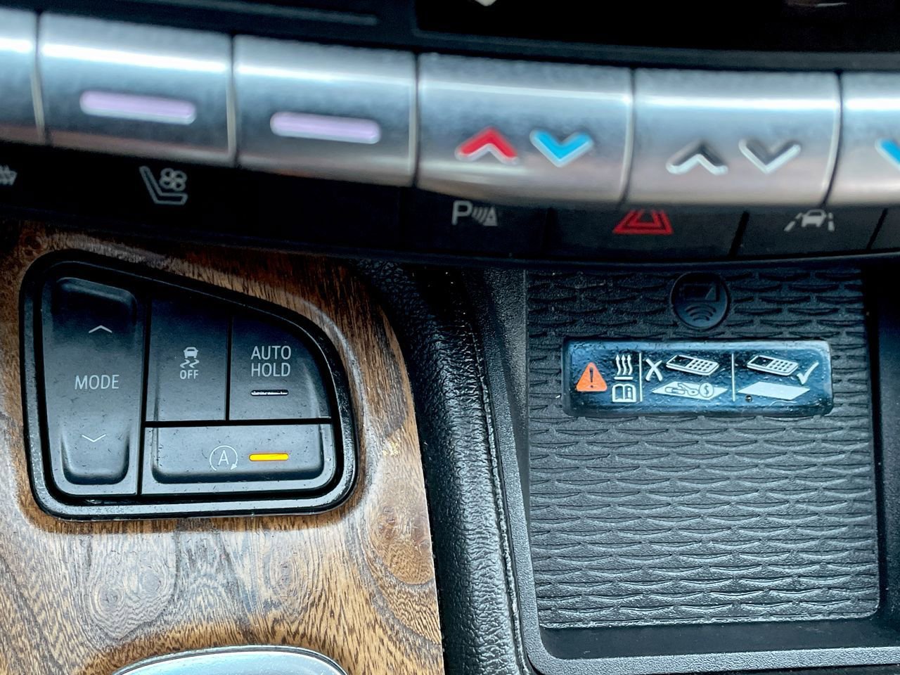 Thumbnail: 2023 Cadillac CT5 - 30