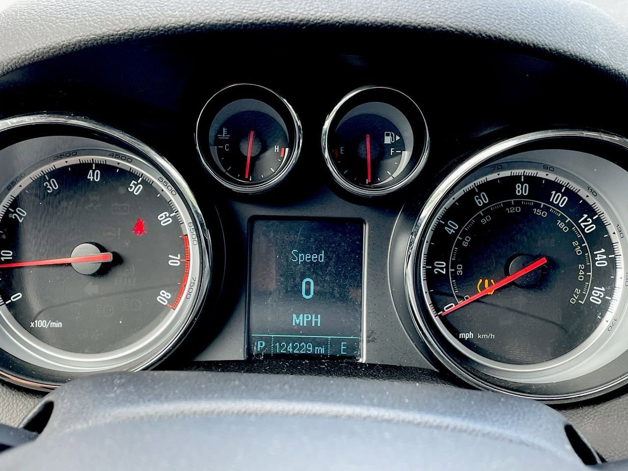 Thumbnail: 2016 Buick Encore - 27
