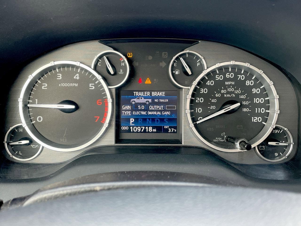 Thumbnail: 2017 Toyota Tundra - 29