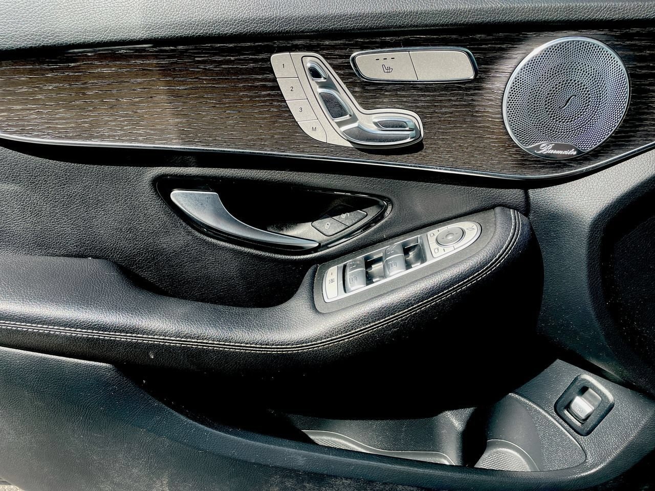 Thumbnail: 2021 Mercedes-Benz C-Class - 31