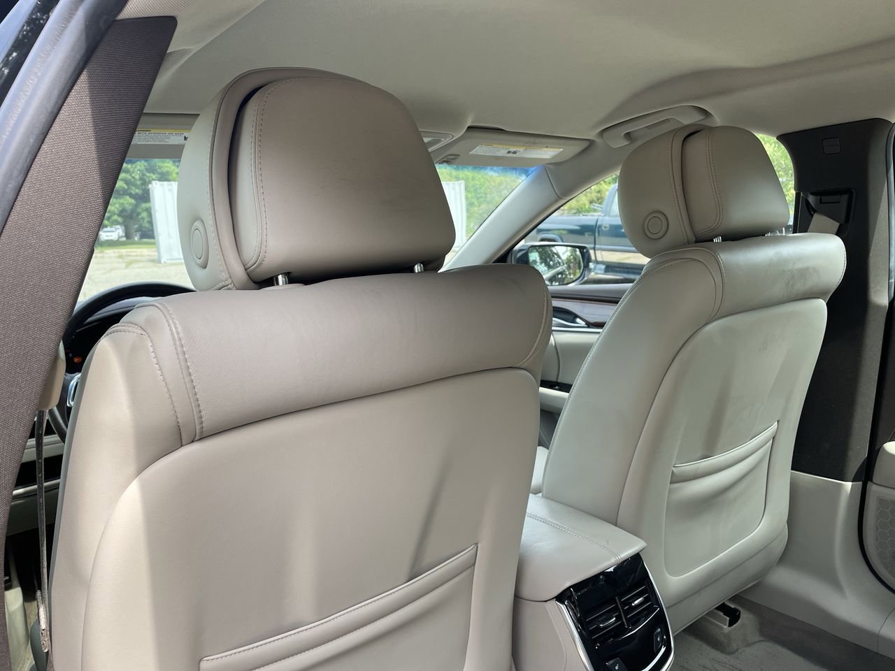 Thumbnail: 2013 Cadillac XTS - 19