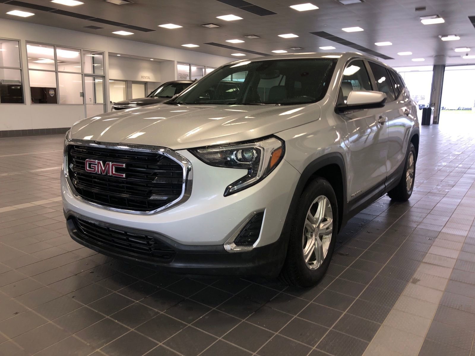 2021 GMC Terrain SLE FWD's photo