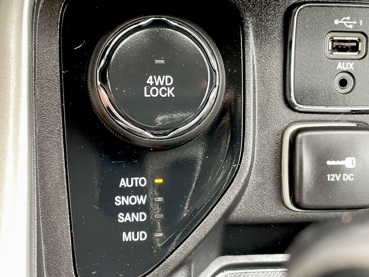 Thumbnail: 2019 Jeep Compass - 24