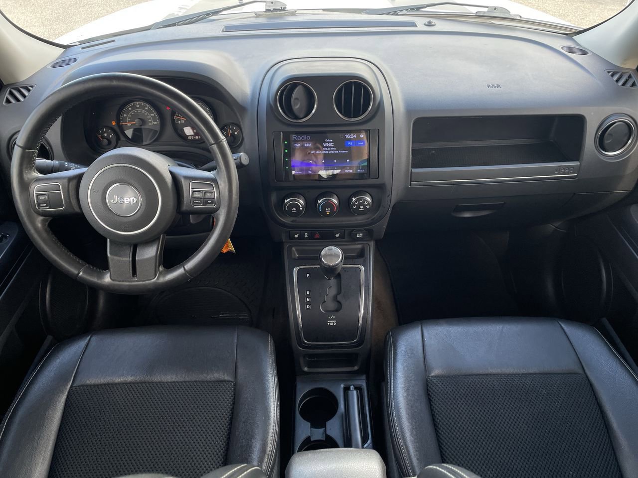Thumbnail: 2017 Jeep Patriot - 21