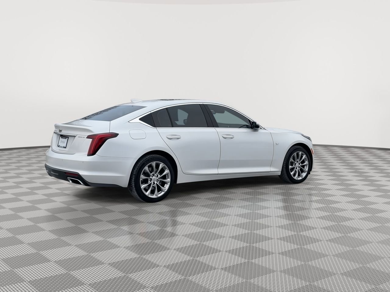 Thumbnail: 2023 Cadillac CT5 - 8