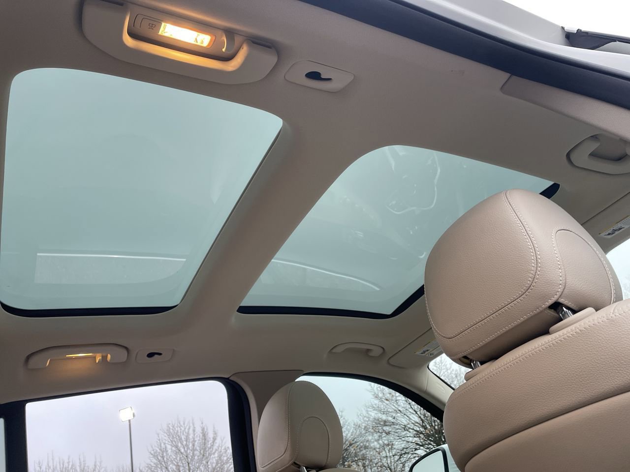 Thumbnail: 2022 Mercedes-Benz GLC - 21