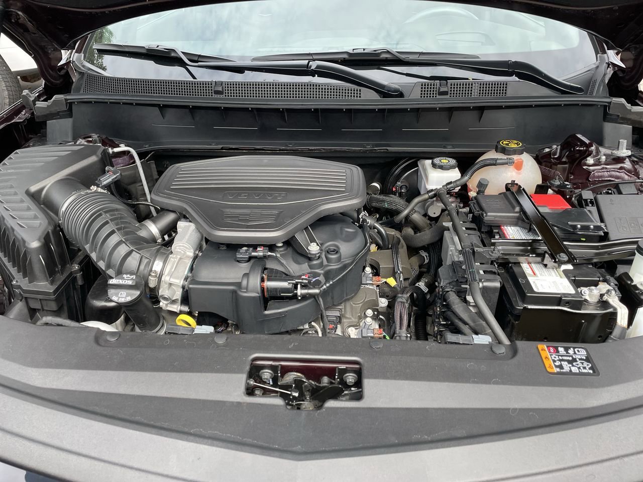 Thumbnail: 2020 Cadillac XT6 - 38