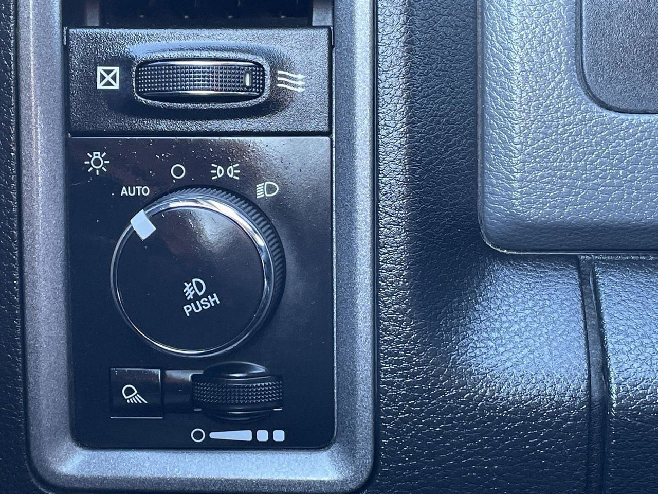 Thumbnail: 2017 RAM 1500 - 26