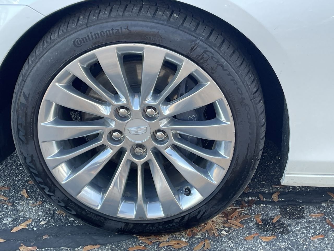 Thumbnail: 2019 Cadillac CTS - 40