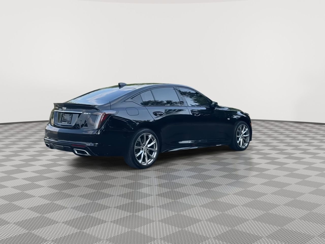 Thumbnail: 2023 Cadillac CT5 - 8