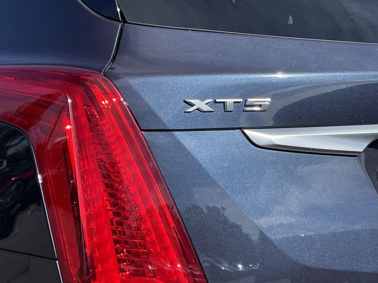 Thumbnail: 2019 Cadillac XT5 - 38