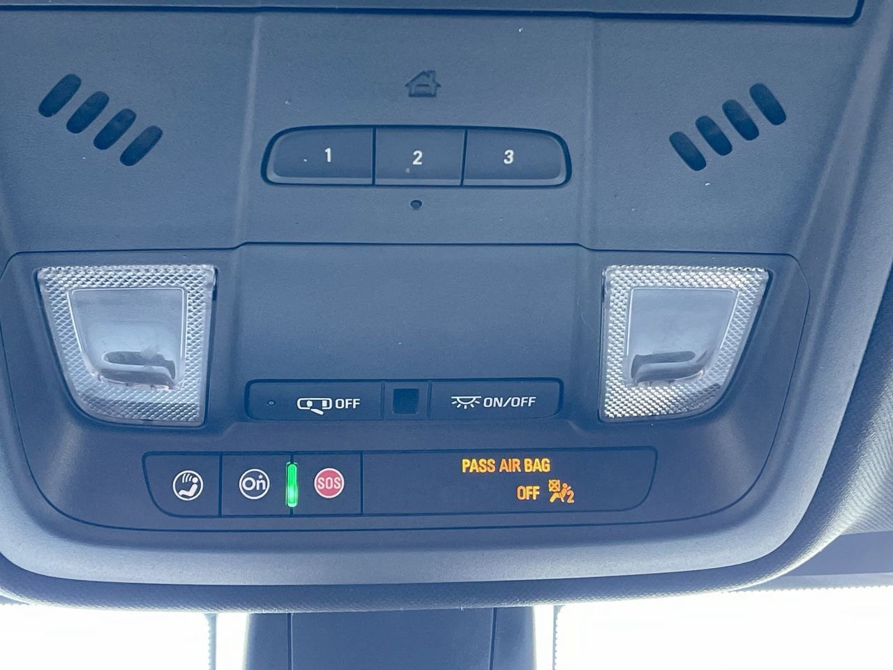 Thumbnail: 2024 Cadillac XT5 - 29