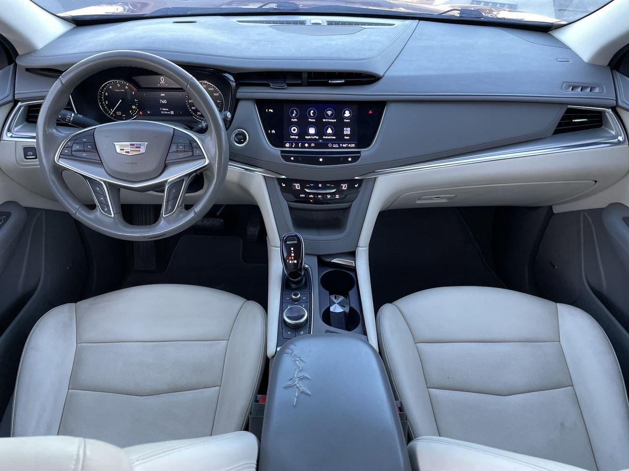 Thumbnail: 2020 Cadillac XT5 - 24