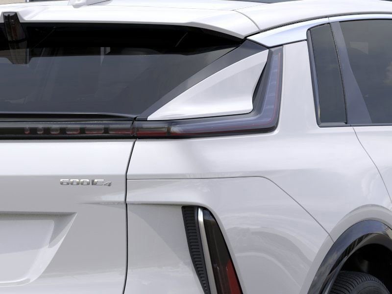 Thumbnail: 2025 Cadillac Lyriq - 11
