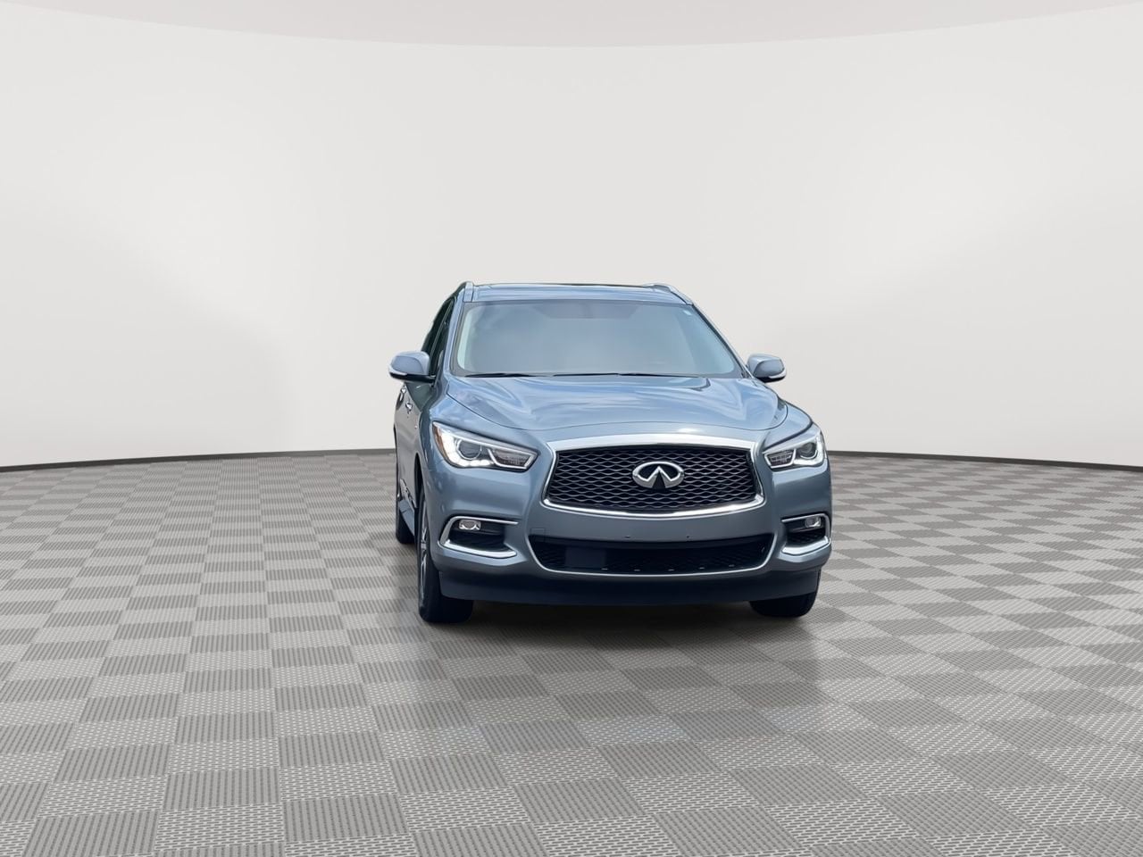 Thumbnail: 2018 INFINITI QX60 - 3