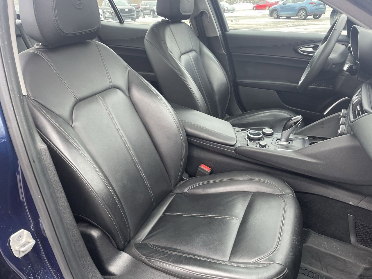 Thumbnail: 2019 Alfa Romeo Giulia - 14