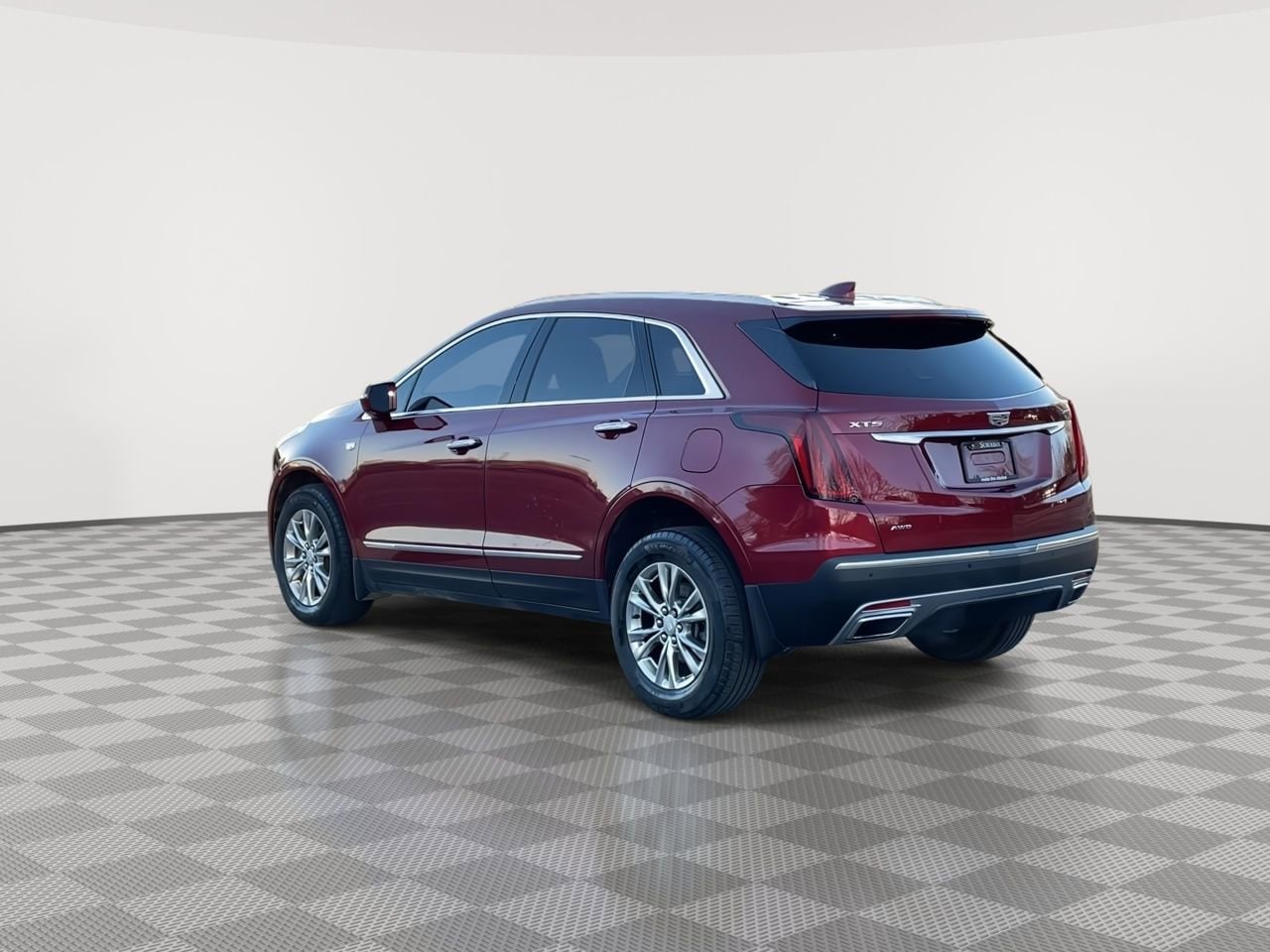 Thumbnail: 2020 Cadillac XT5 - 6
