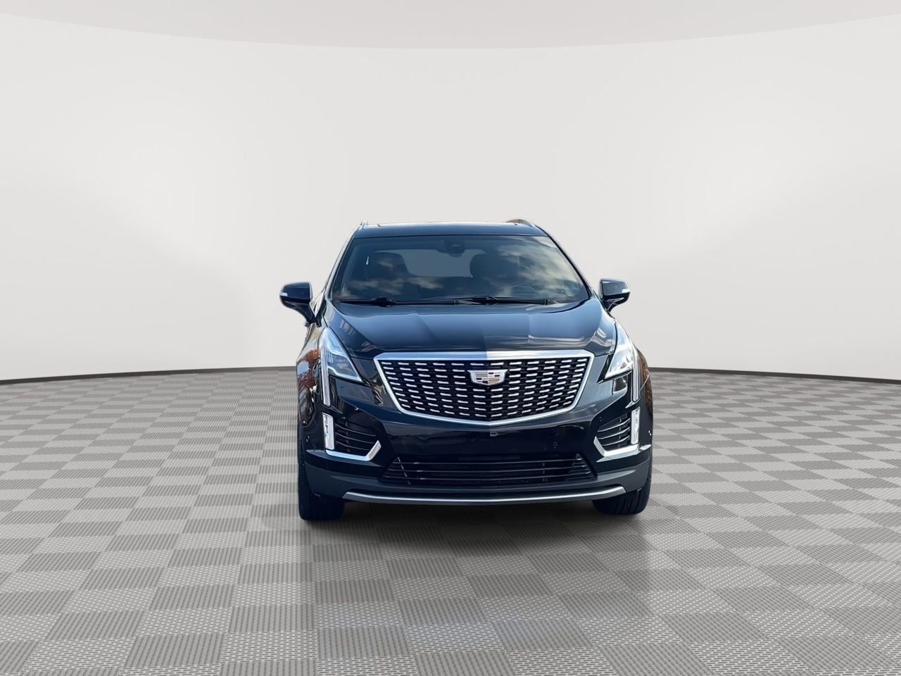 Thumbnail: 2021 Cadillac XT5 - 3