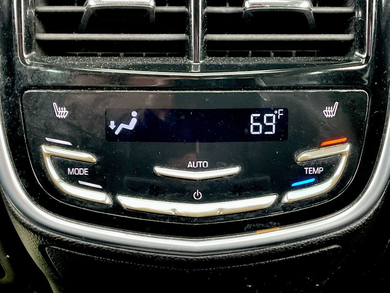 Thumbnail: 2013 Cadillac XTS - 21