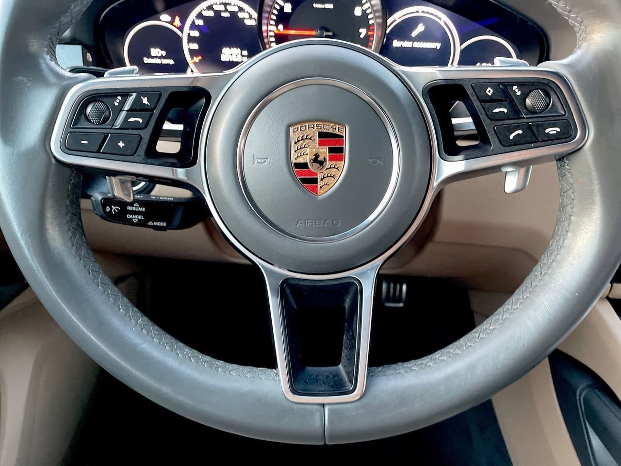 Thumbnail: 2019 Porsche Cayenne - 10