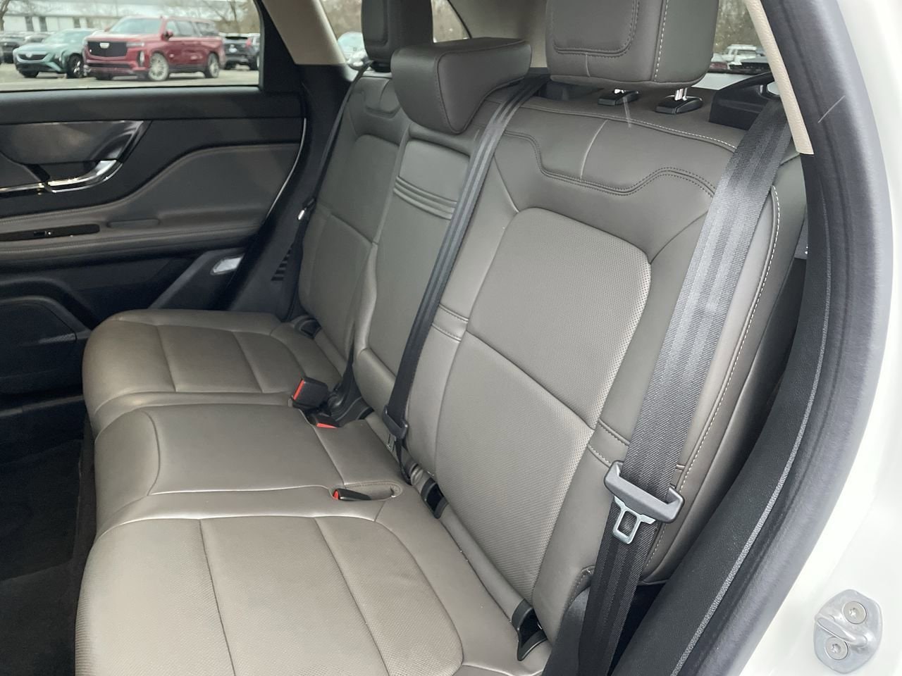 Thumbnail: 2023 Lincoln Corsair - 19