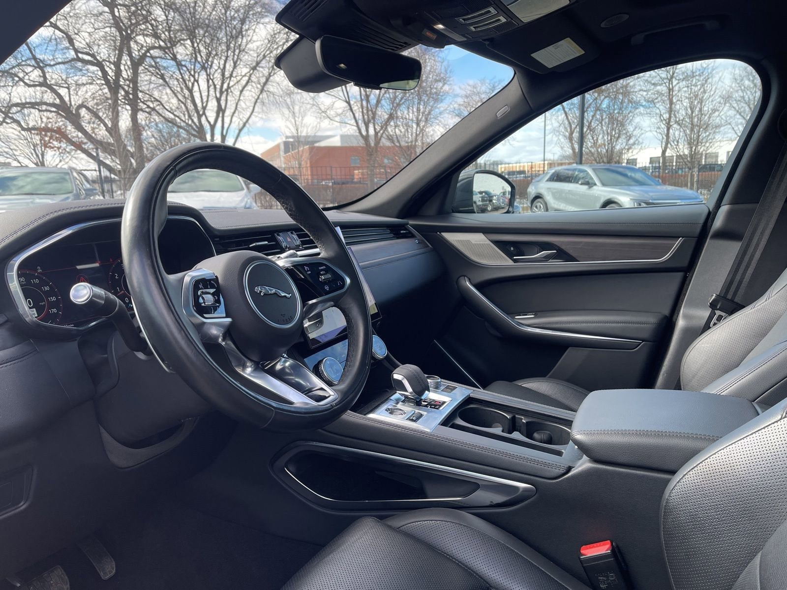 Thumbnail: 2021 Jaguar F-Pace - 5