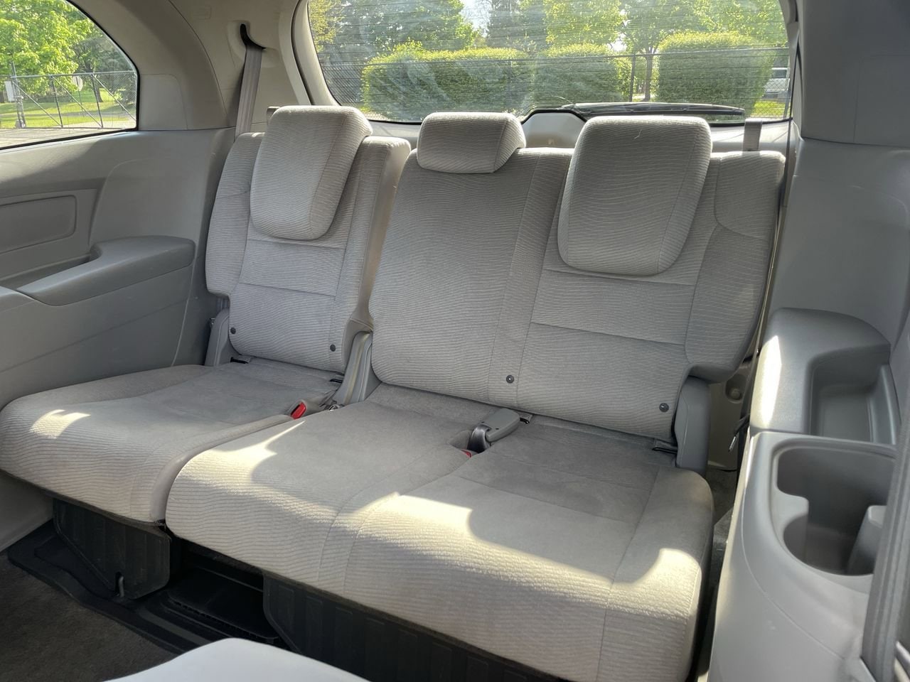 Thumbnail: 2012 Honda Odyssey - 18