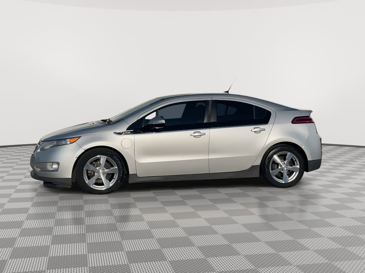 Thumbnail: 2011 Chevrolet Volt - 5