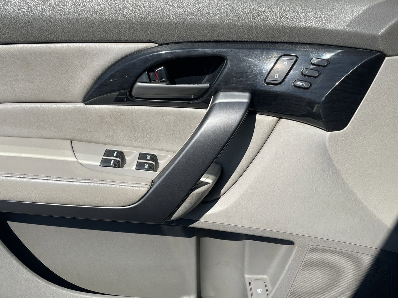 Thumbnail: 2007 Acura MDX - 29