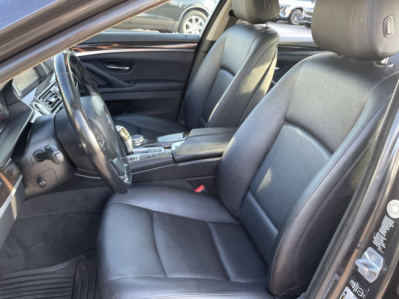Thumbnail: 2015 BMW 5 Series - 12