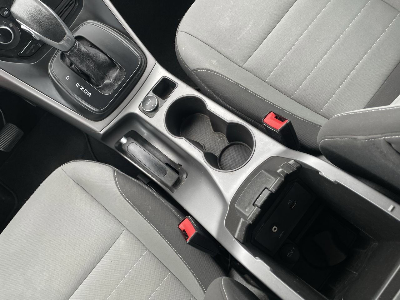Thumbnail: 2014 Ford Escape - 20