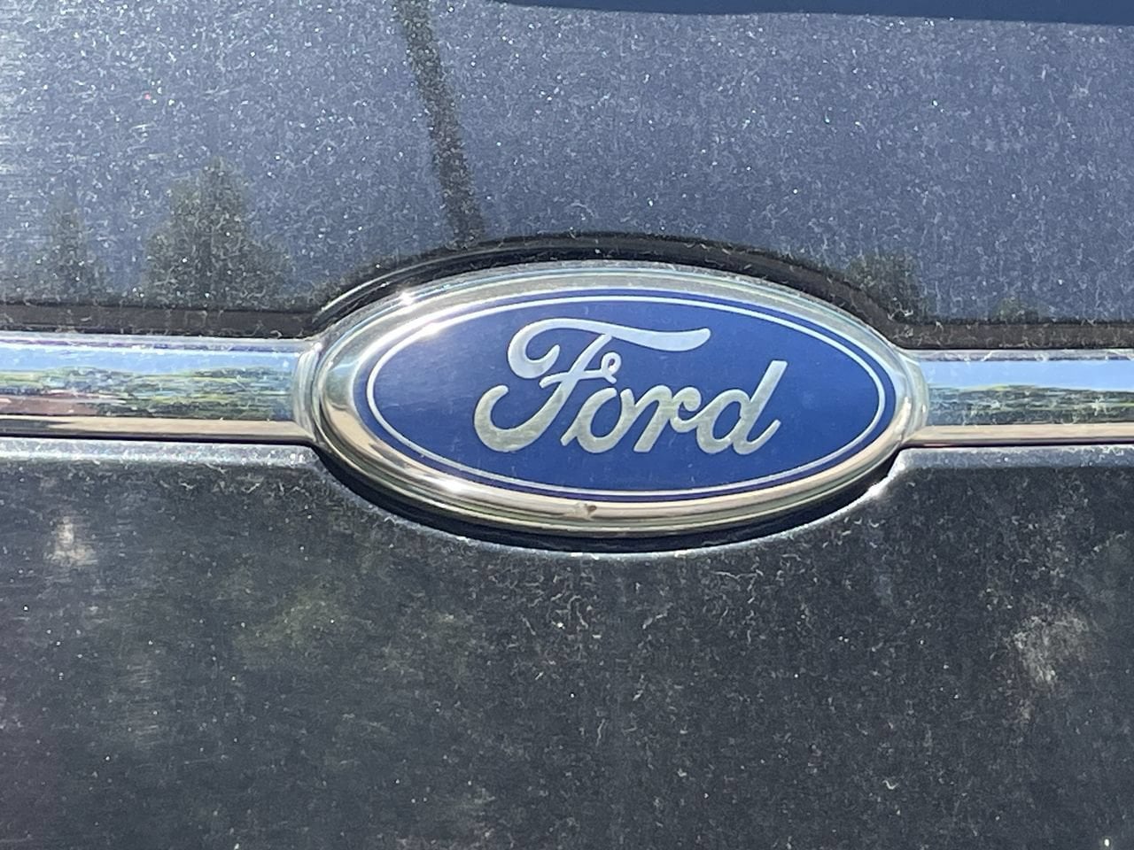 Thumbnail: 2011 Ford Taurus - 37
