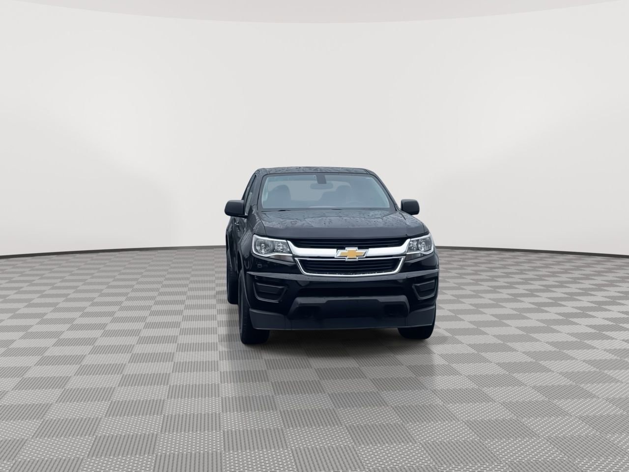 Thumbnail: 2019 Chevrolet Colorado - 3
