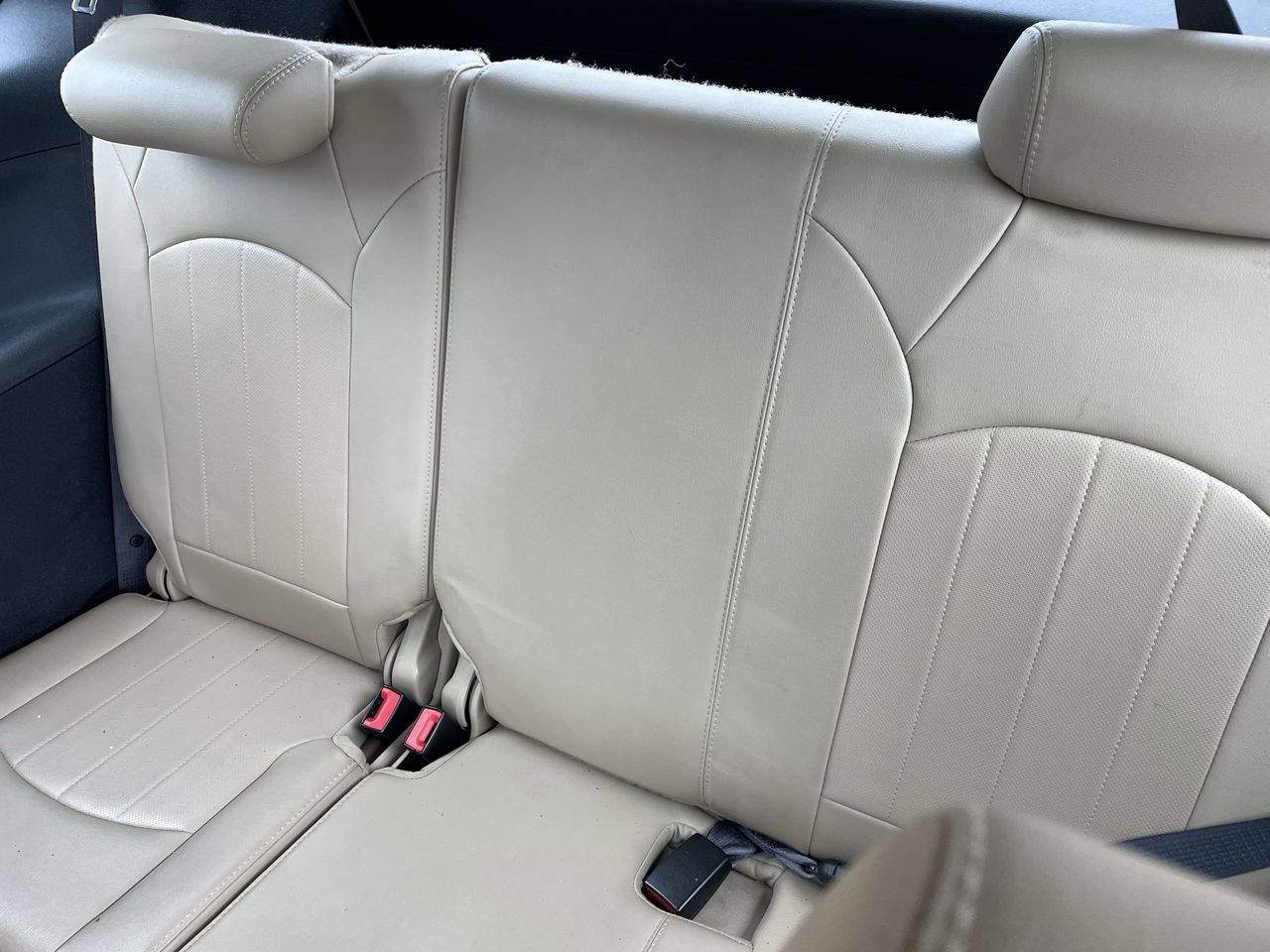 Thumbnail: 2012 GMC Acadia - 19