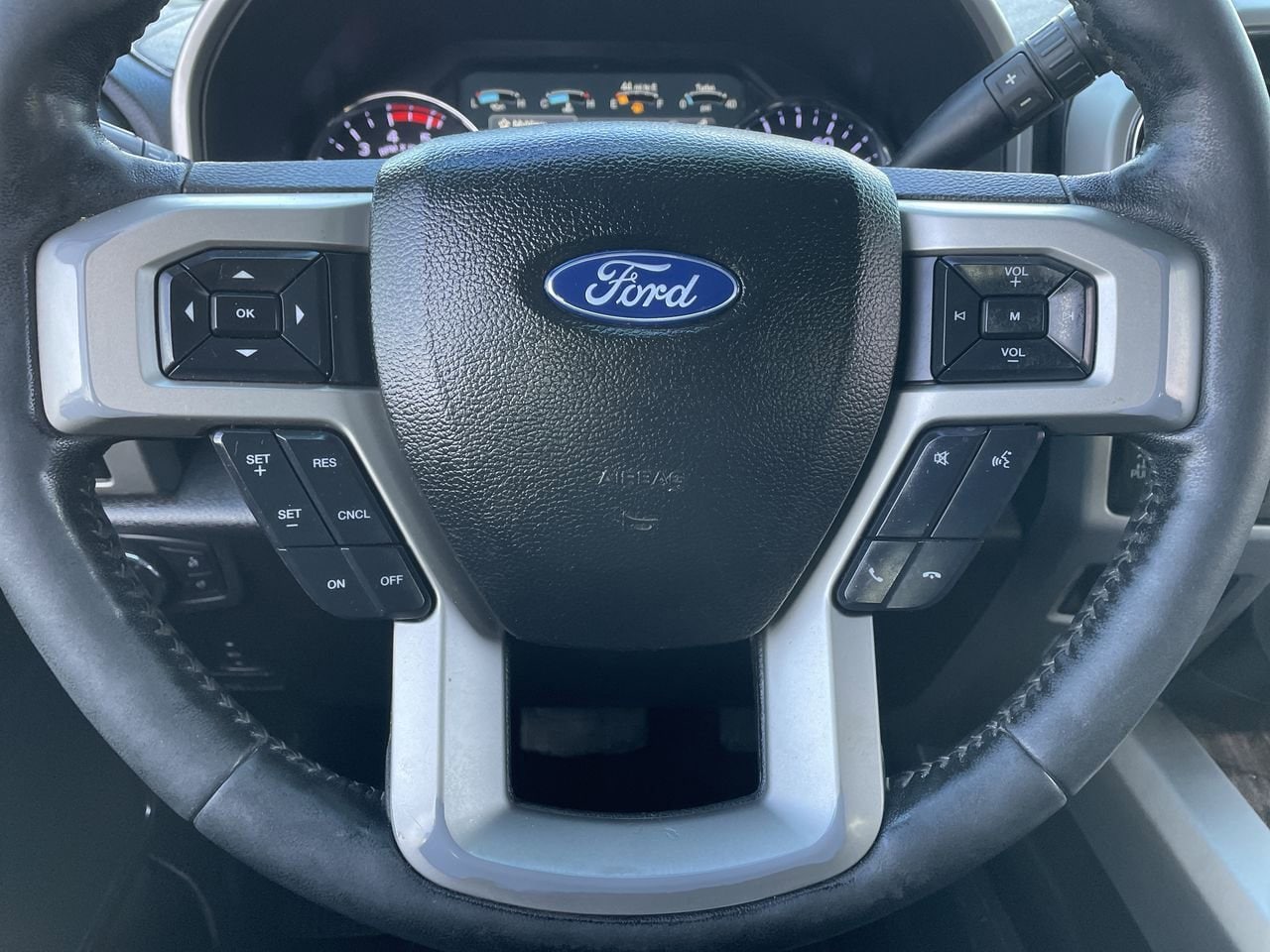 Thumbnail: 2018 Ford Econoline - 10