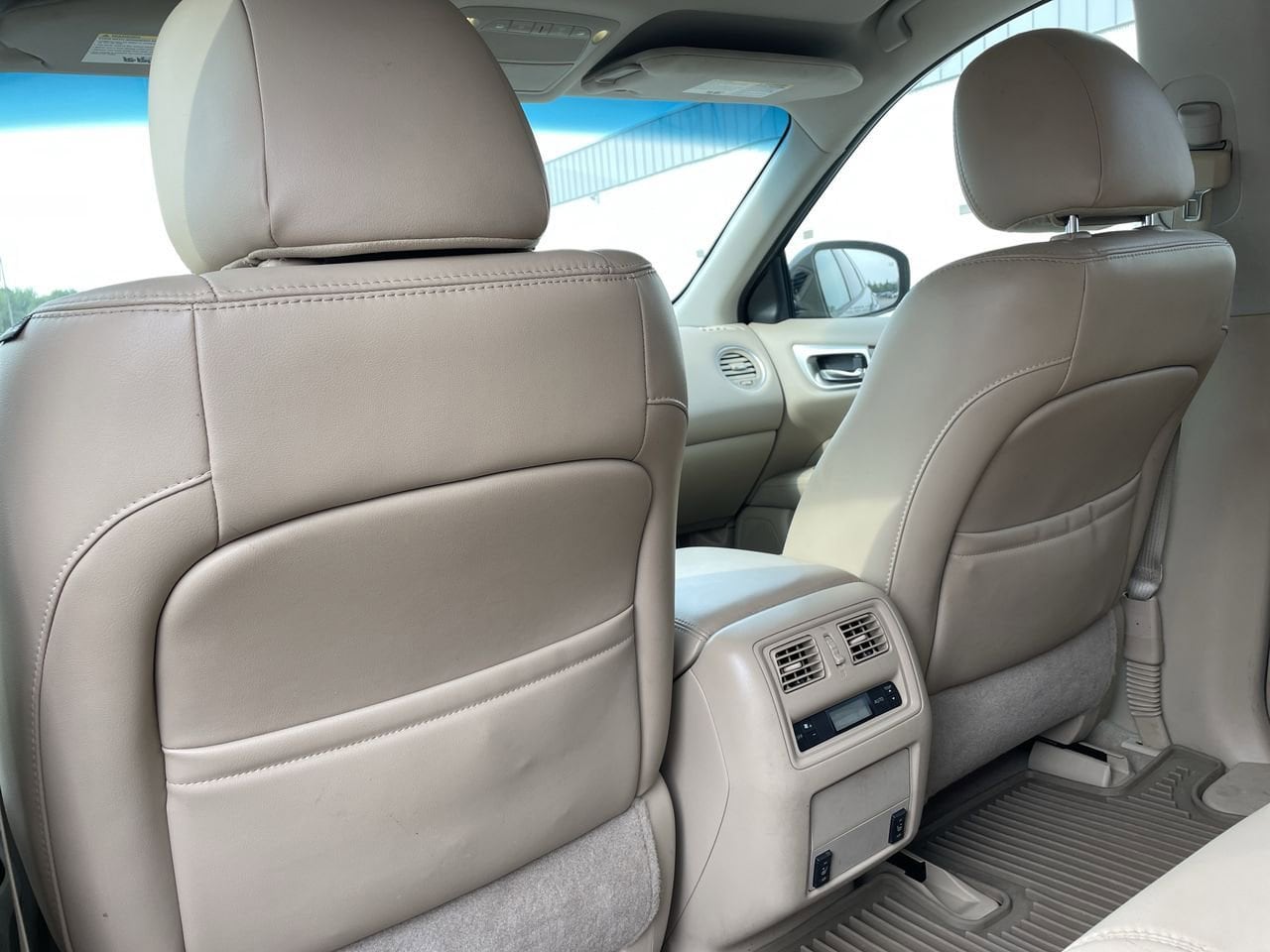 Thumbnail: 2014 Nissan Pathfinder - 21