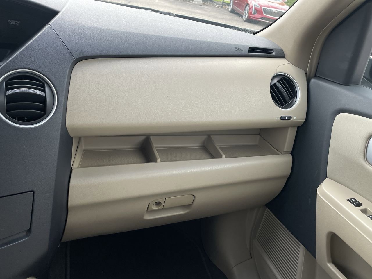 Thumbnail: 2009 Honda Pilot - 16