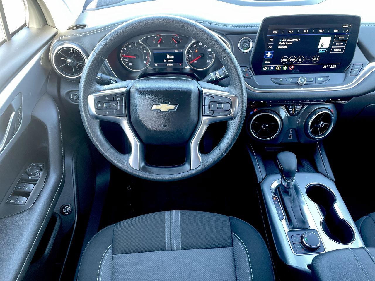 Thumbnail: 2025 Chevrolet Blazer - 11