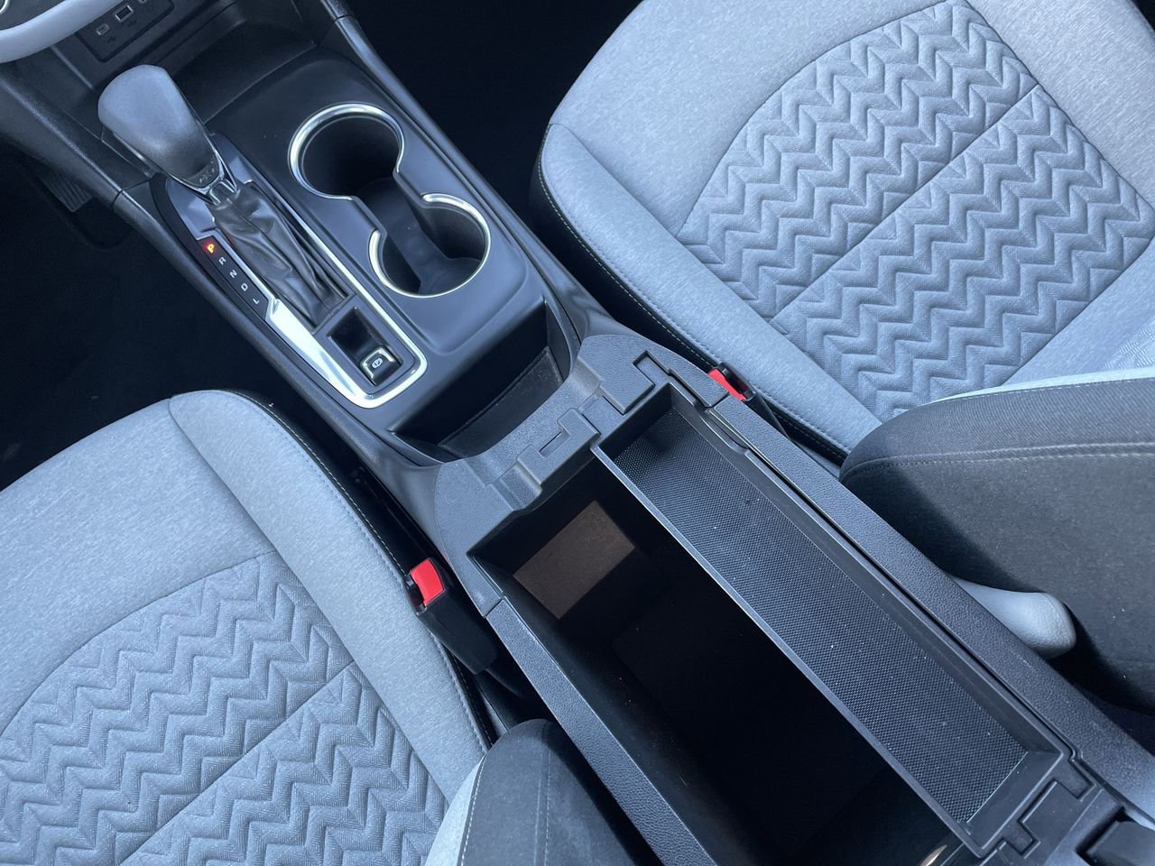 Thumbnail: 2023 Chevrolet Equinox - 21