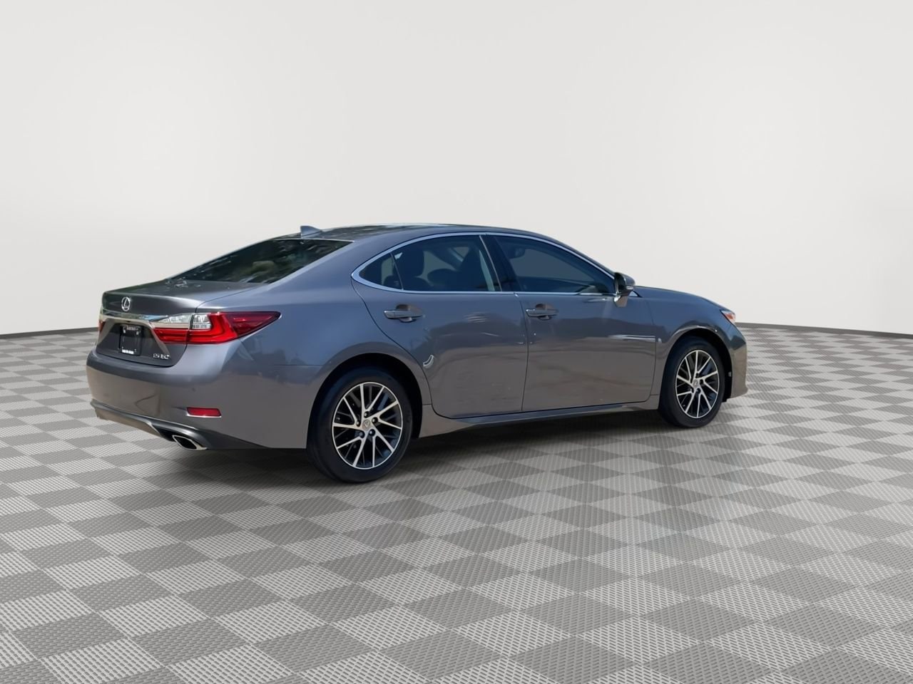 Thumbnail: 2016 Lexus ES - 8