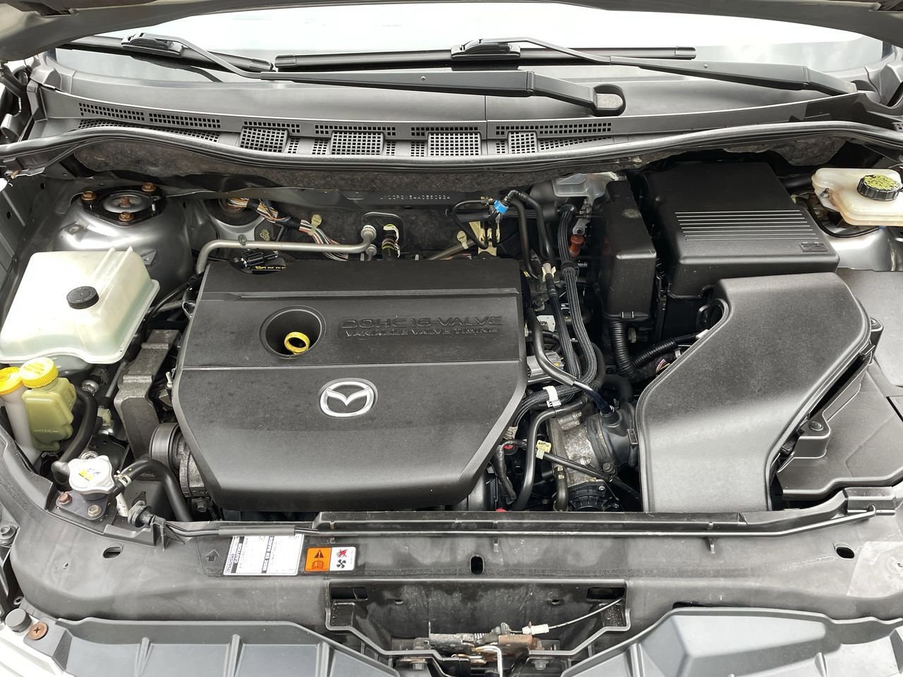 Thumbnail: 2010 Mazda Mazda5 - 30