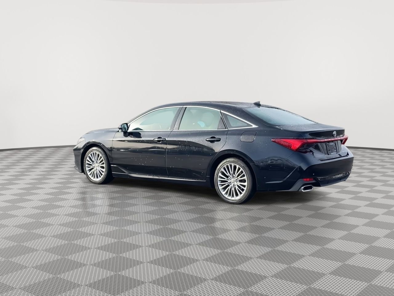 Thumbnail: 2022 Toyota Avalon - 6