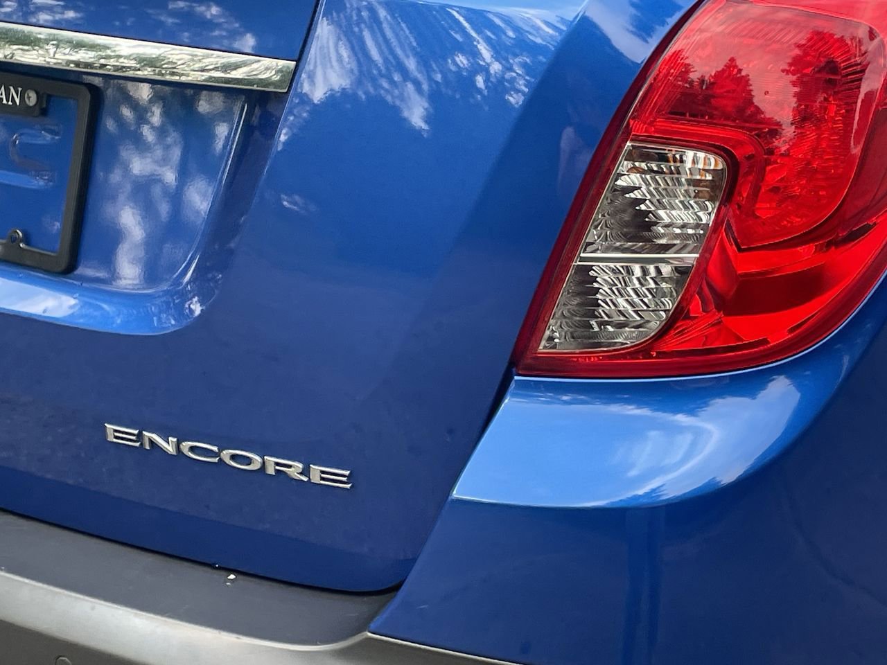 2013 Buick Encore Premium 38