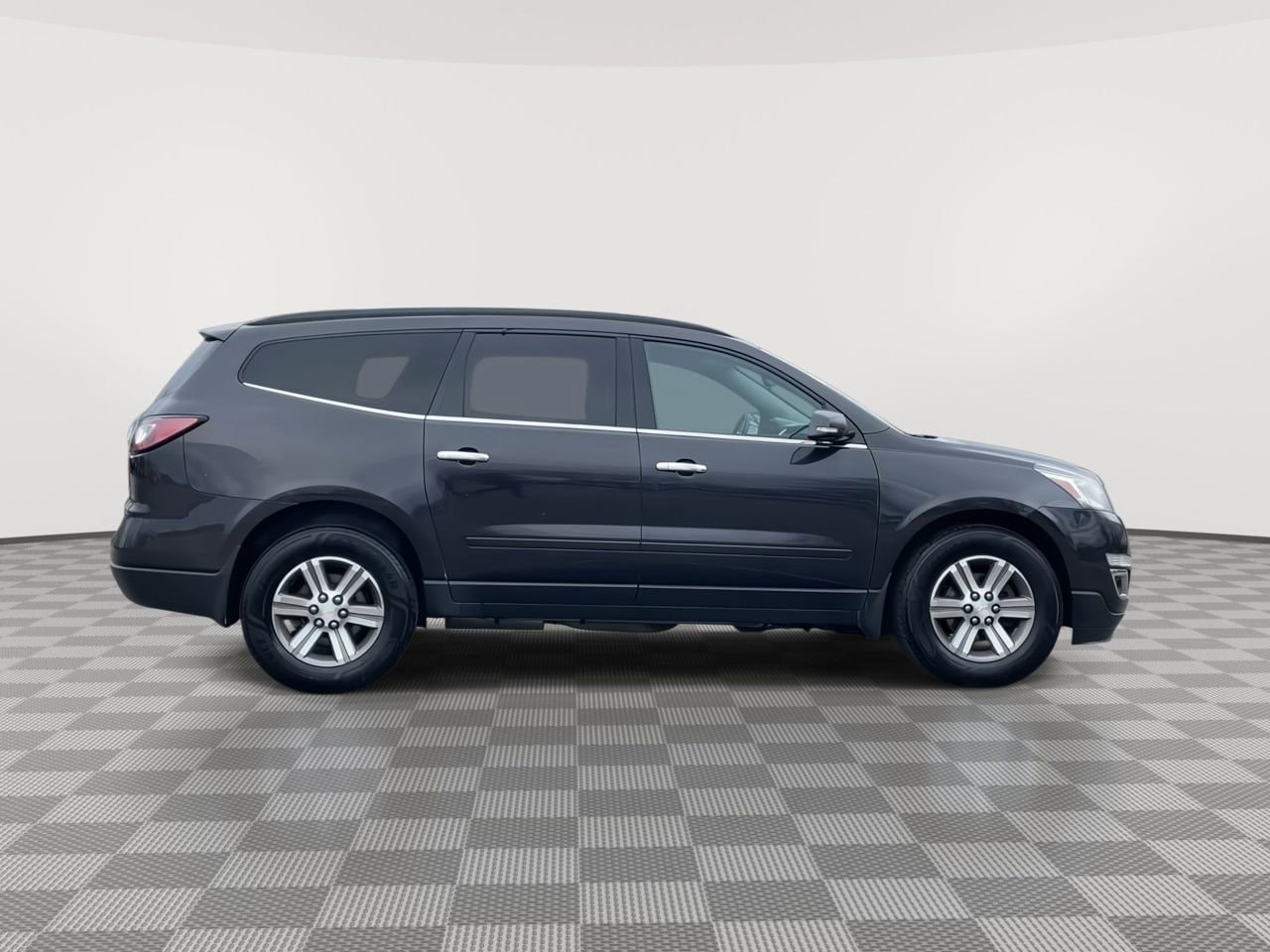 Thumbnail: 2015 Chevrolet Traverse - 8