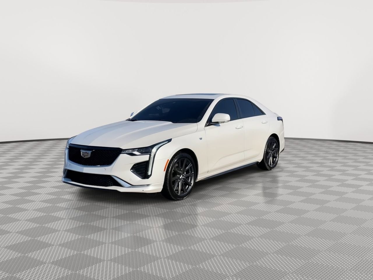 Thumbnail: 2023 Cadillac CT4 - 4