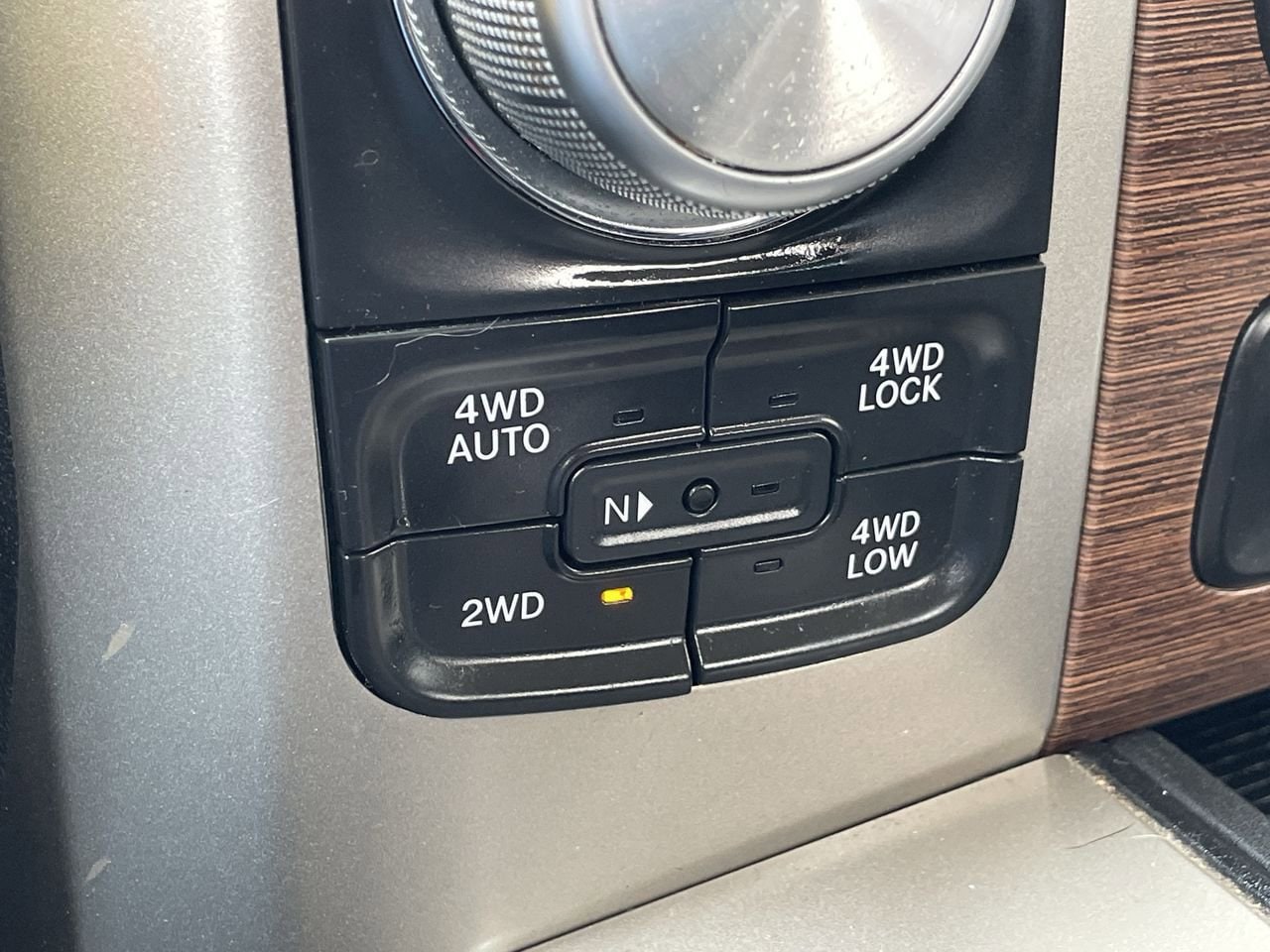 2013 RAM 1500 Laramie 29