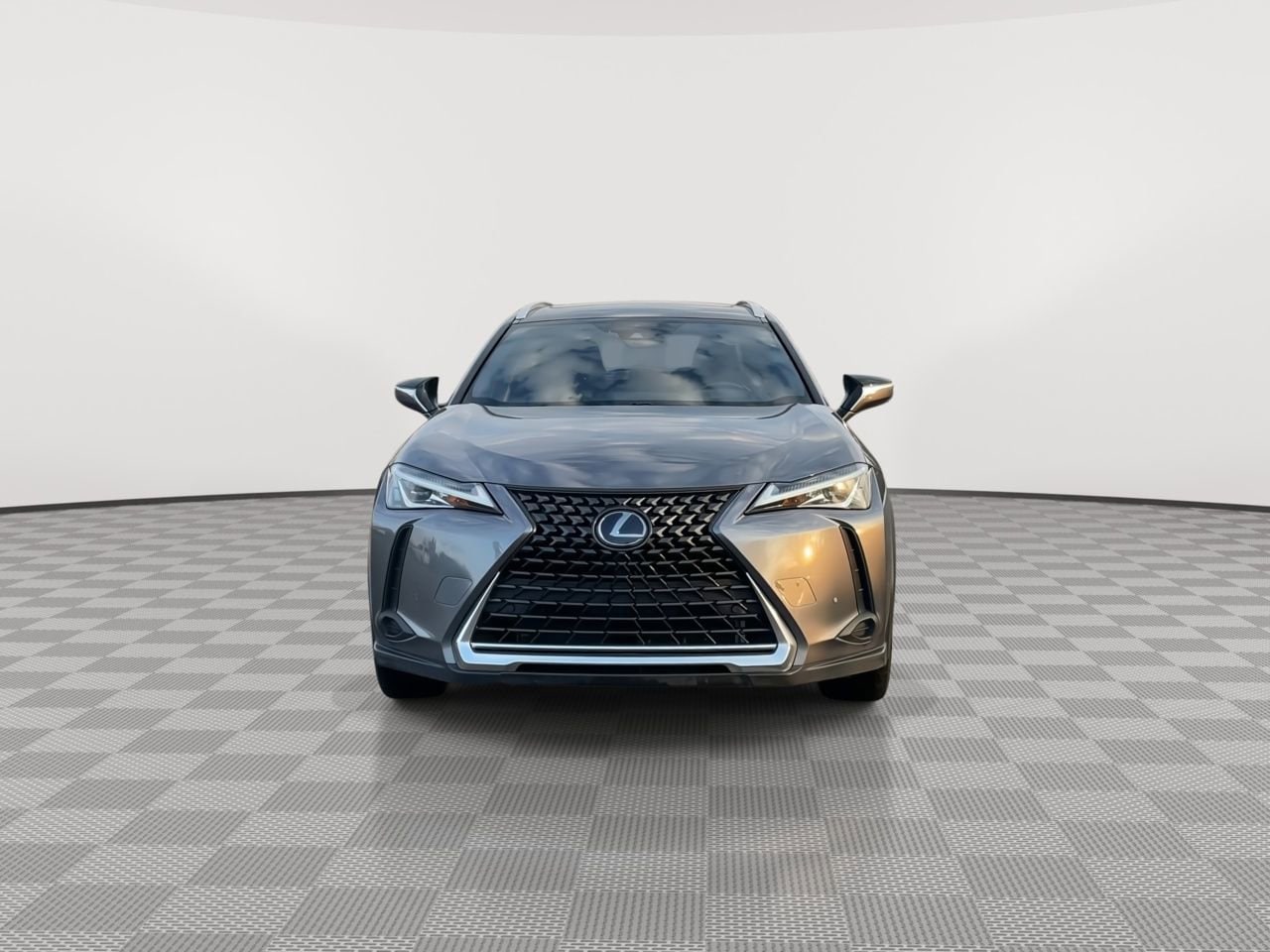 Thumbnail: 2020 Lexus UX - 3
