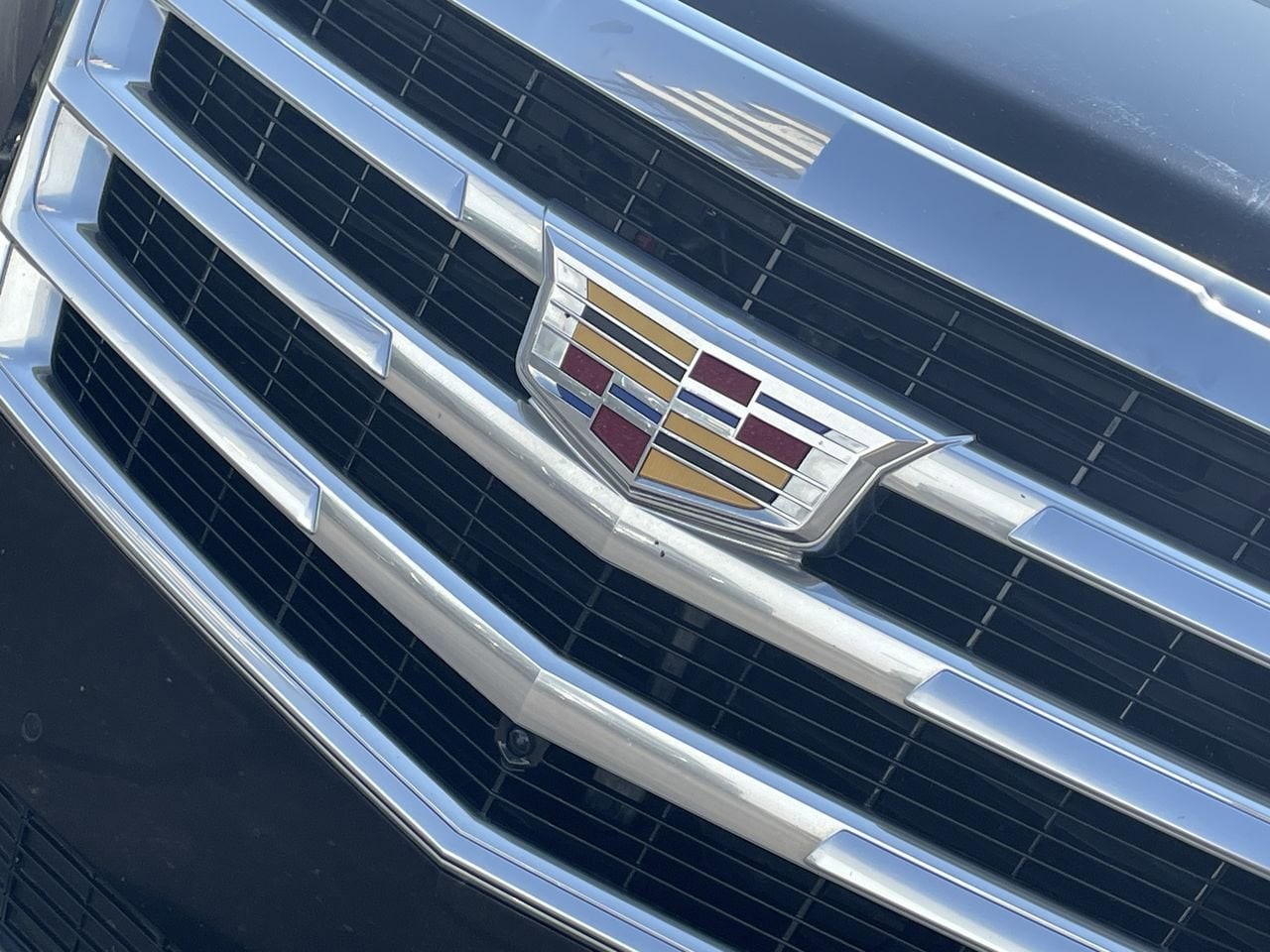 Thumbnail: 2016 Cadillac Escalade - 41